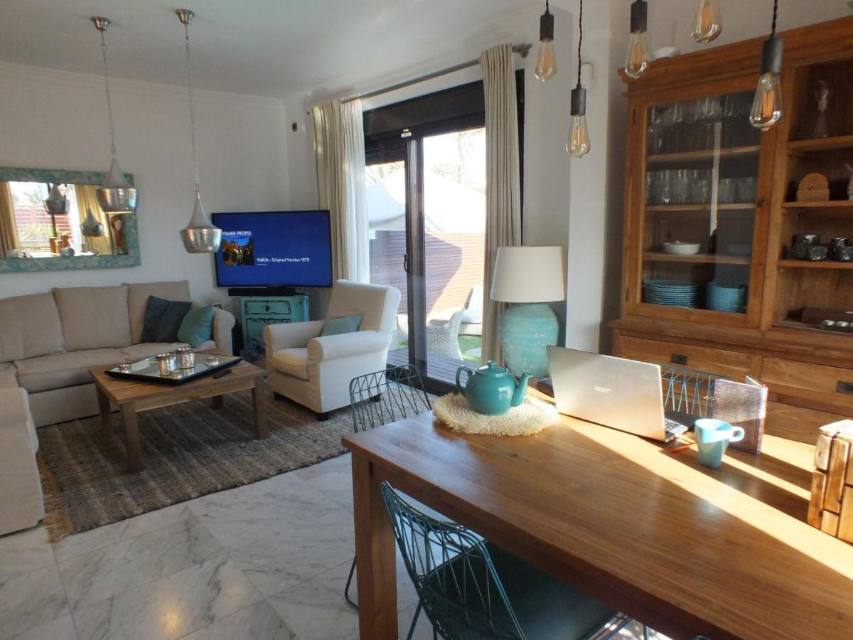 Paradise Beach House: Piscina Privada, Playa 100M كوراليهو المظهر الخارجي الصورة