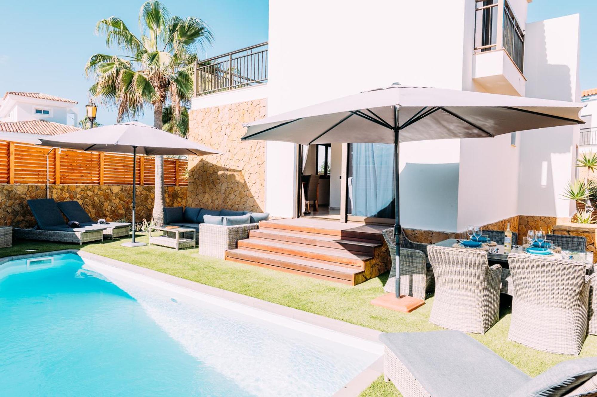 Paradise Beach House: Piscina Privada, Playa 100M كوراليهو المظهر الخارجي الصورة